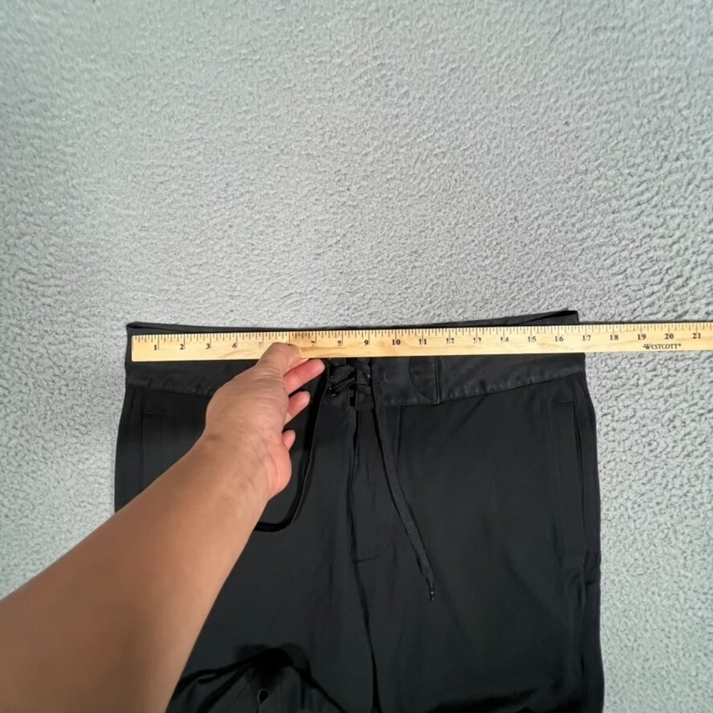 Lululemon Shorts Mens 33 Black Boardshorts 10" Swim Surf Beach Drawstring Pocket - Picture 5 of 10